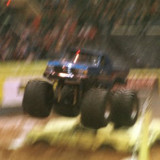 0NZS92