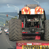 0Uxz85