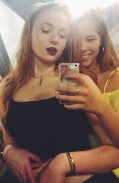 43lBD7.jpeg