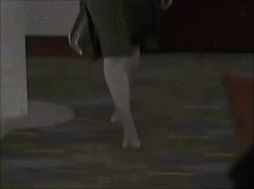 4m1EZo.gif