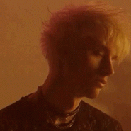 6qtYDv.gif