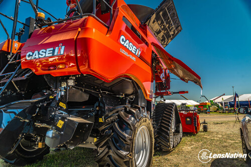 Case Harvestor 8250 3