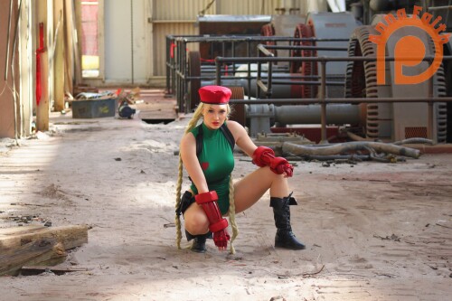 CRiNYr.jpeg