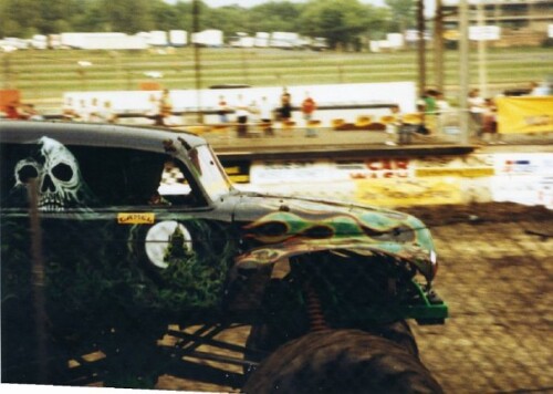 D1y39i.jpg