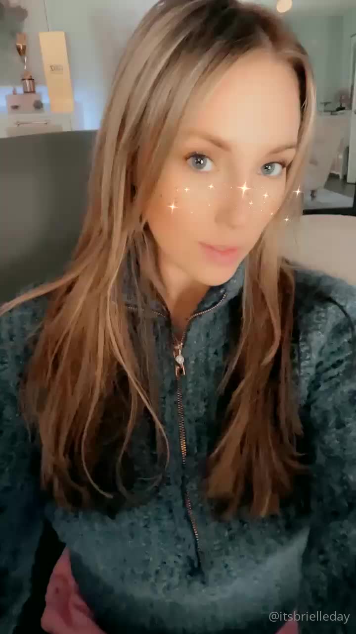 DGJ4JC.mp4