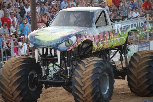 outlaw monster truck paris rodeo arena paris texas june 30 2012 7477138698 o