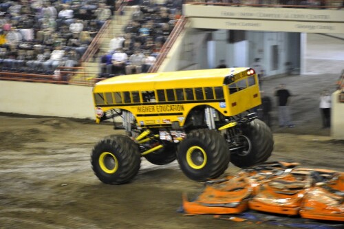 monster truck 184 8545498460 l