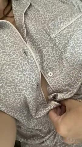 FTdxDz.webm