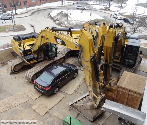 cat excavators monster jam syracuse 2014 13041734033 o