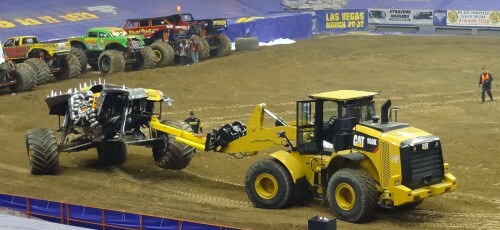 max d monster truck 13042377074 o