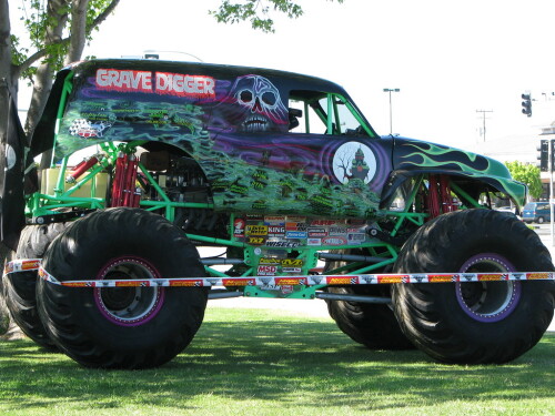 gravedigger6 2505915085 l