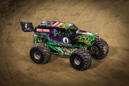 grave digger 8399335648 c