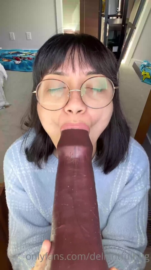 FhuxKQ.webm