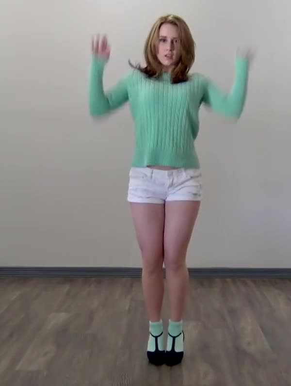 HhnqAo.webm