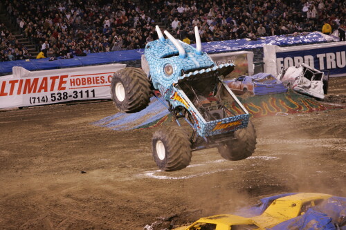 MONSTER JAM 11009 A 555