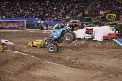 MONSTER JAM 11009 A 559