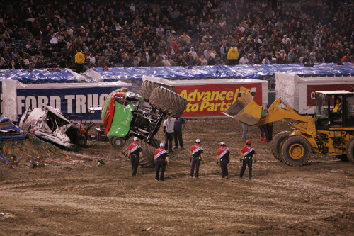 MONSTER JAM 11009 B 211