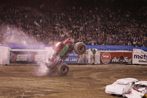 MONSTER JAM 11009 A 648