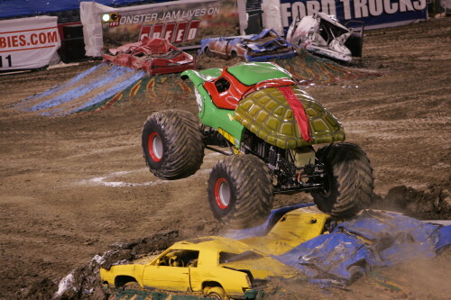 MONSTER JAM 11009 B 172