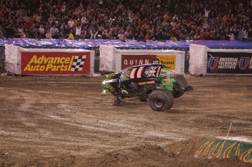 MONSTER JAM 11009 B 334