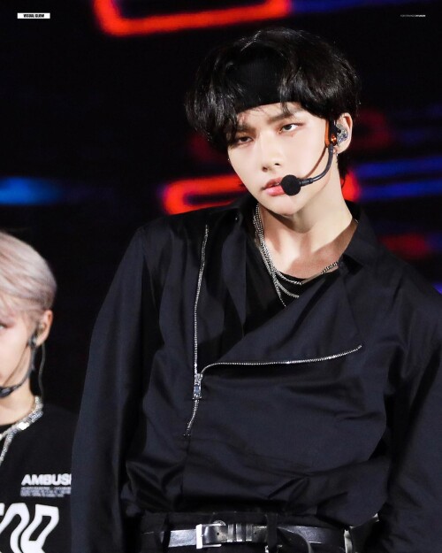 straykidshyunjins 67120345 103814260913559 7211116518734396956 n