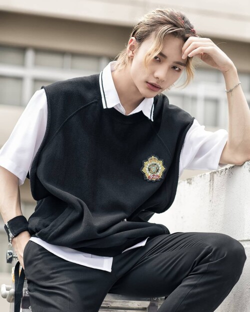 straykidshyunjins 104157912 548638912471340 86736259676379785 n