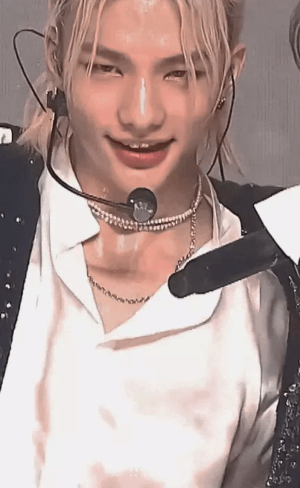 J5U4vQ.gif