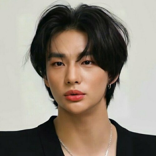 straykidshyunjins 159533693 451194066303514 4467186206522522130 n