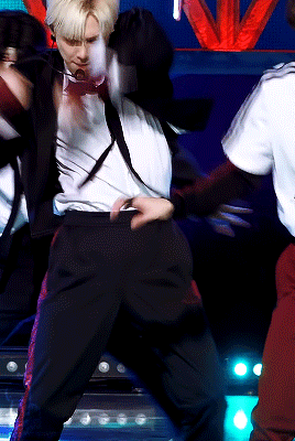J5rOye.gif