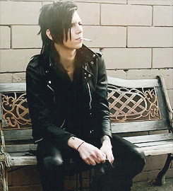 JXI9vv.gif