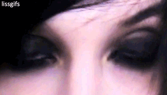 JXIQW9.gif