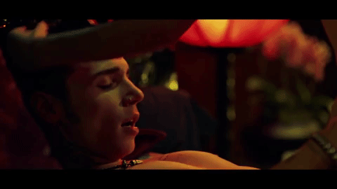 JXgFcZ.gif