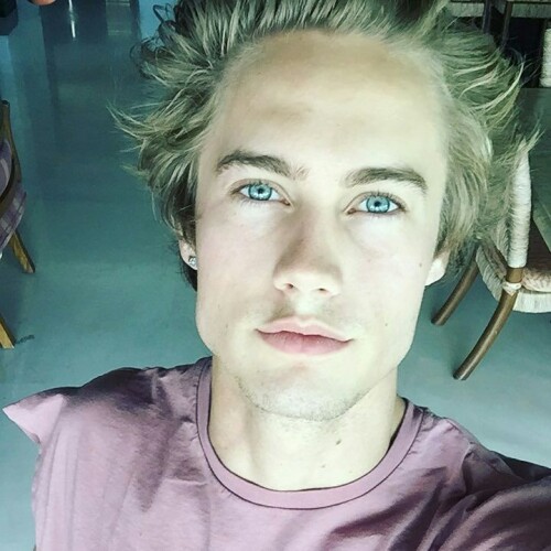 neelsxvisser 1530679212137370420758423671622955571347456n