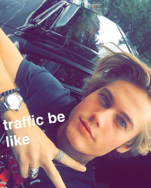 neelsxvisser 1553502318360480800060312920777408539787264n