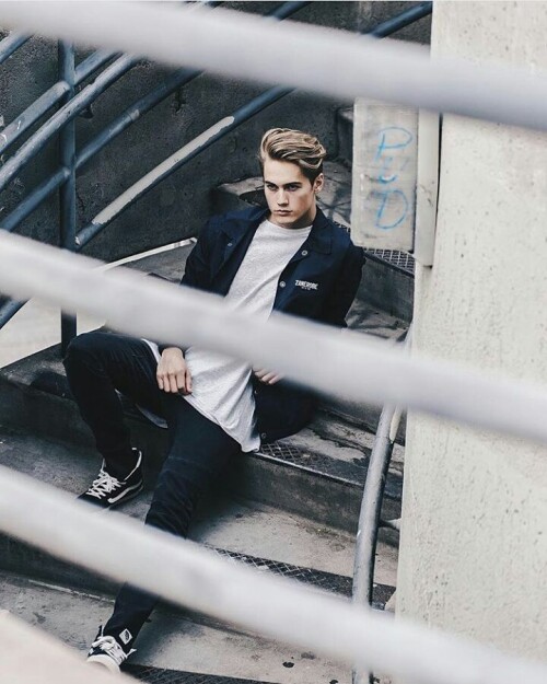 neelsxvisser 155386266228792312342423137515786306846720n