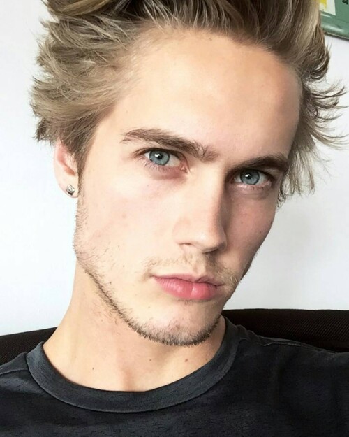 neelsvisser.nl 145833307761675325250707334378762181541888n