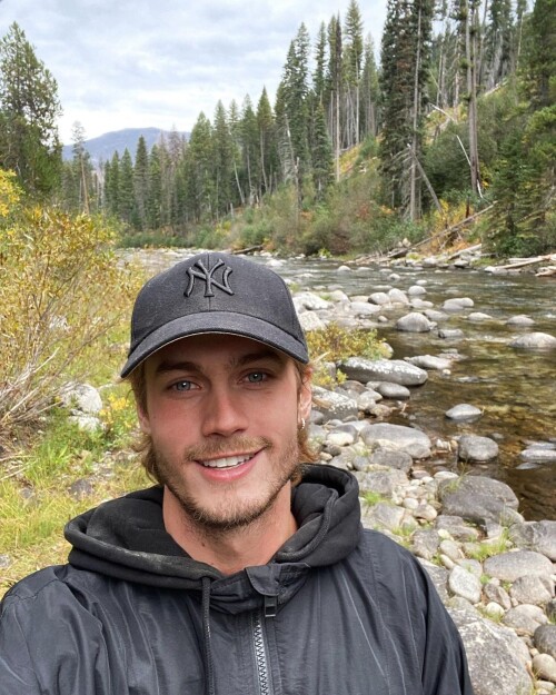 neels 120144944 1351105655241634 7992254178213623195 n