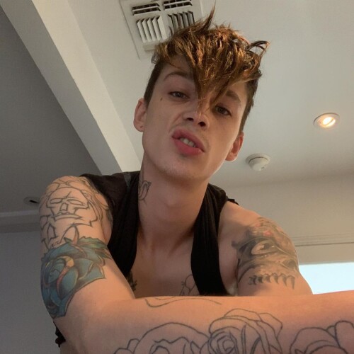 tumblr psqy3aKpeg1woqopmo1 1280