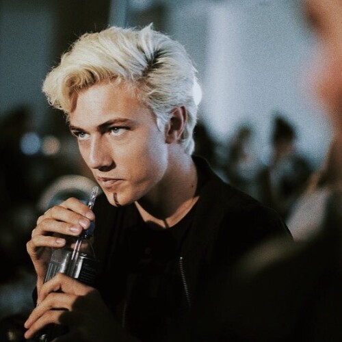 luckybsmith 11910355 1643464072589237 1271112232 n