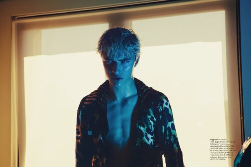 Lucky Blue Smith 2015 Wonderland Cover Photo Shoot 006 800x533