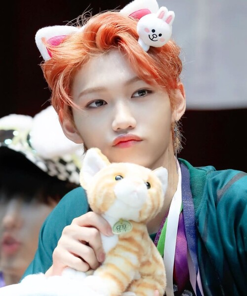 felix straykids 39106972 1840988289325078 3876756280165007360 n
