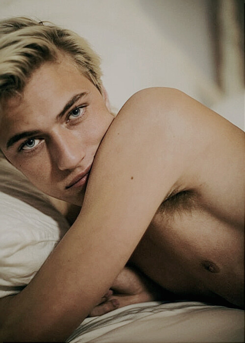 tumblr bd80ccccc71ceddad079b1a4fe3897d3 68f2c033 640