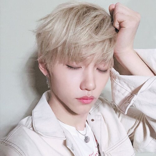 felix straykids 64565836 433418754149157 1304076292884050100 n (2)