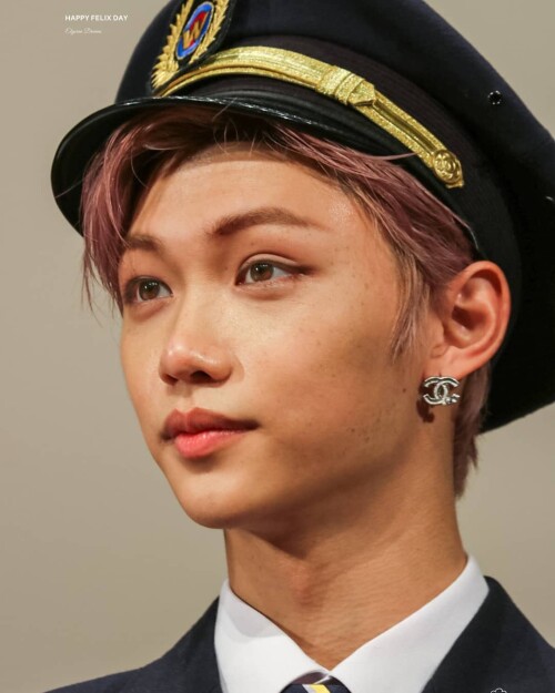 felix straykids 119210946 1794538294019074 3687187413077666641 n