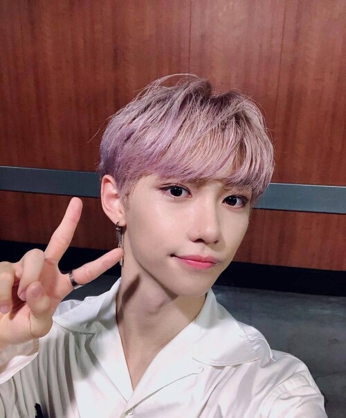 leeee felix 186708190 475688933760013 1124339827171628617 n