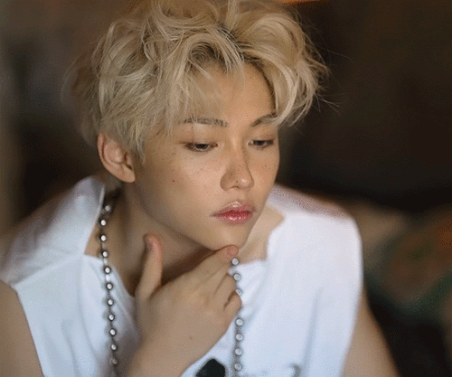 Jy46UC.gif