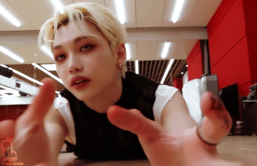 JysGbv.gif