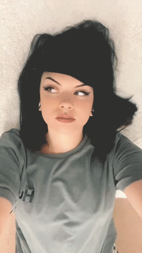 Kdw0UD.gif