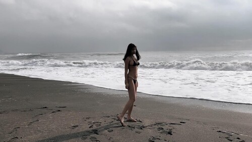 Hana Okamoto 423