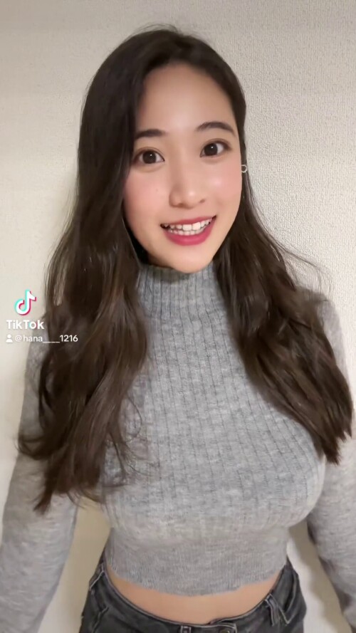 Hana Okamoto 1571